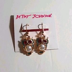 Rhinestone Pearl Goldtone Owl Dangle Earings NWT